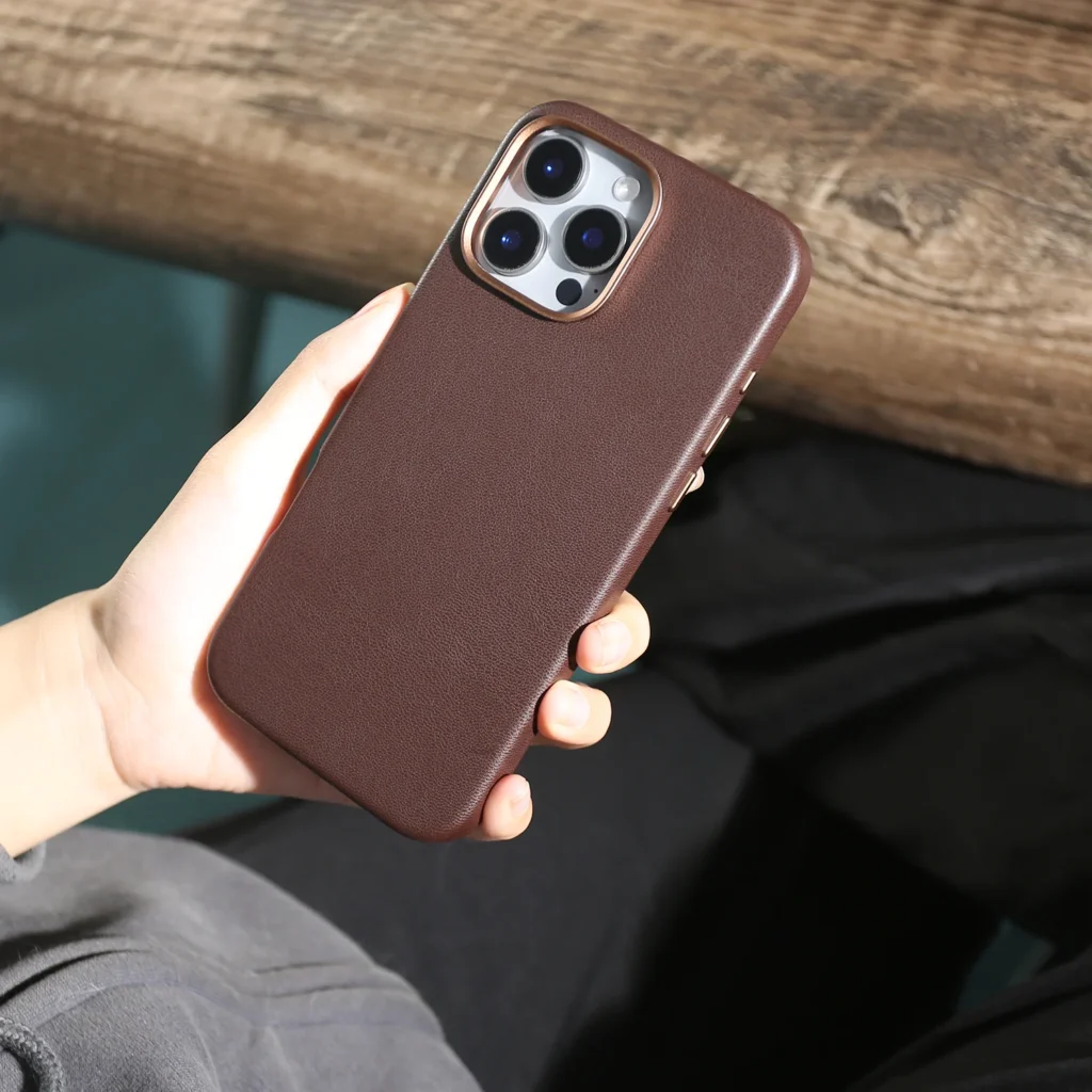 Recyclable bio-based leather protective phone case
